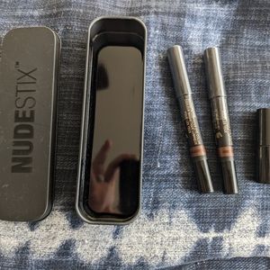 Two Nudestix Immortal magnetic luminous eye color